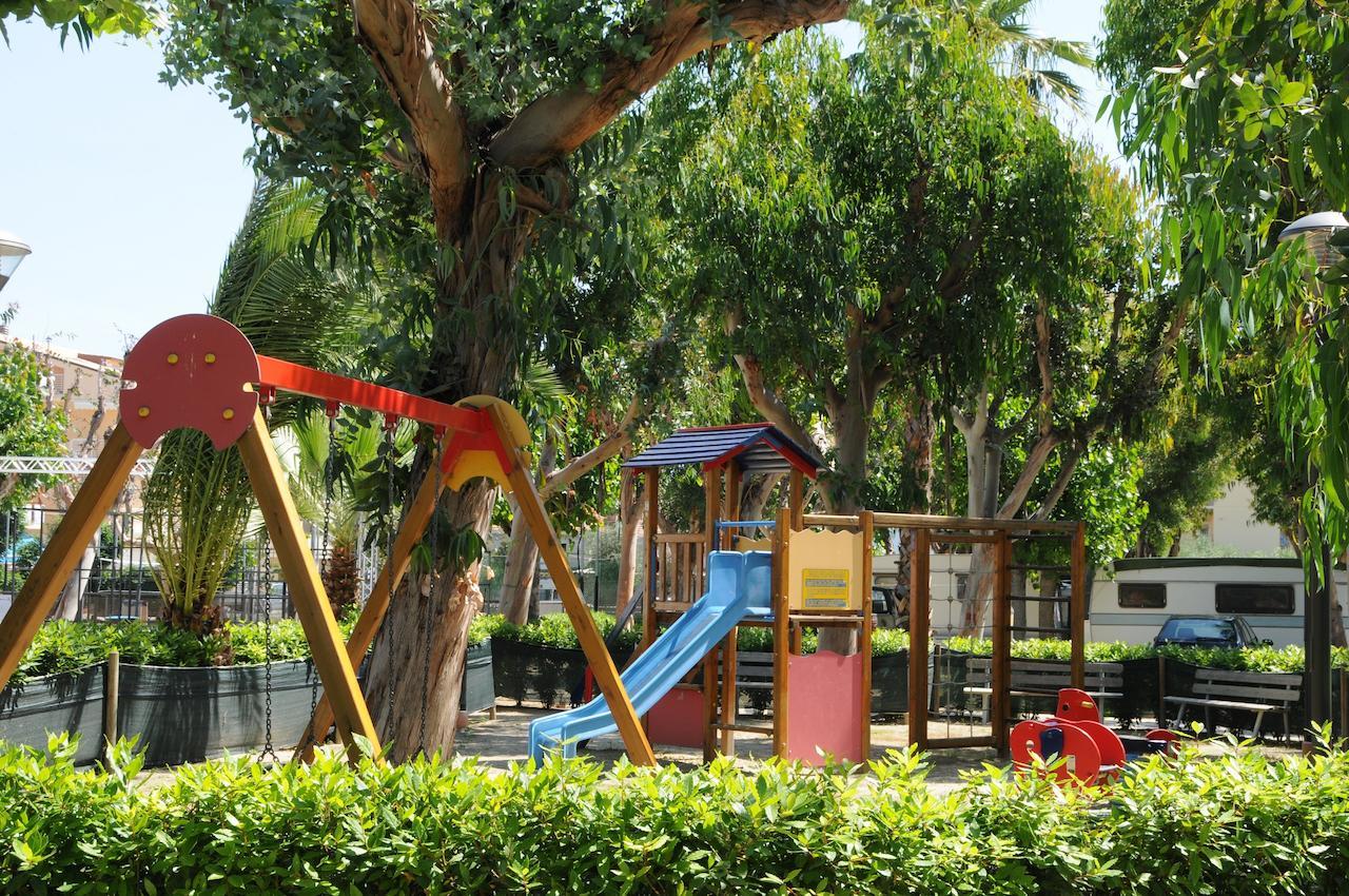 Camping & Village Eucaliptus Alba Adriatica Extérieur photo